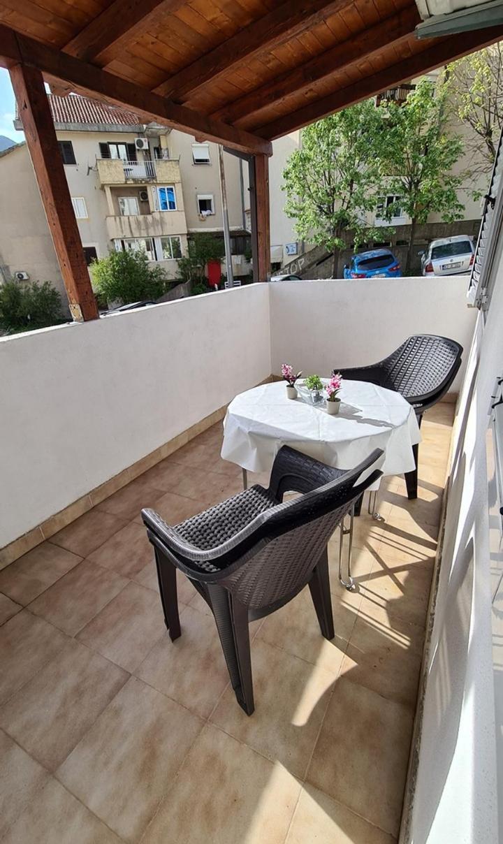 Boka Apartment Kotor Exterior foto